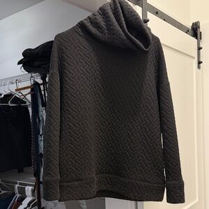 Woman GapFit Cowl Neck